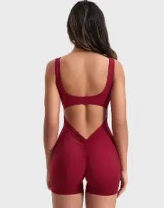 Sleeveless Pleated Jumpsuit - Epilume